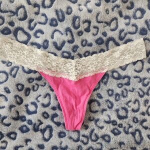 Aerie Thong